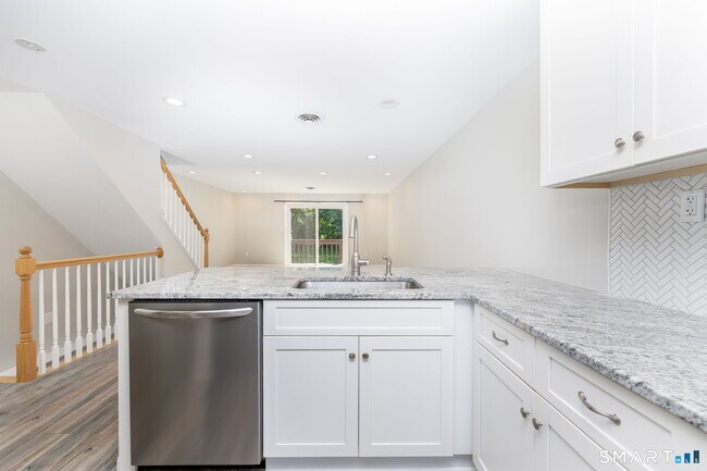 Photo - 101 Cedar Hollow Dr Unit 101
