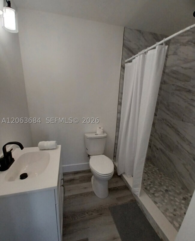 Photo - 9228 Belding Dr