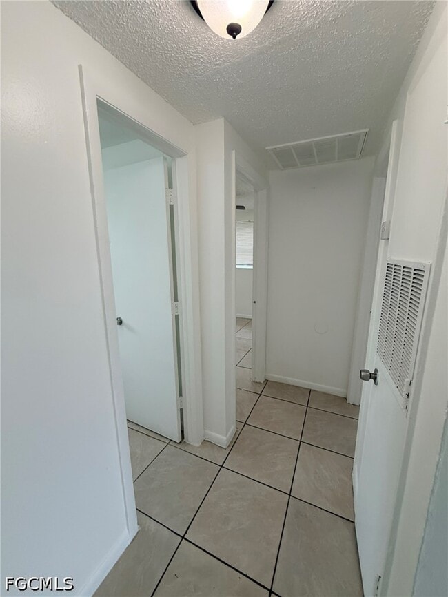 286-296-296 Lowell Ave