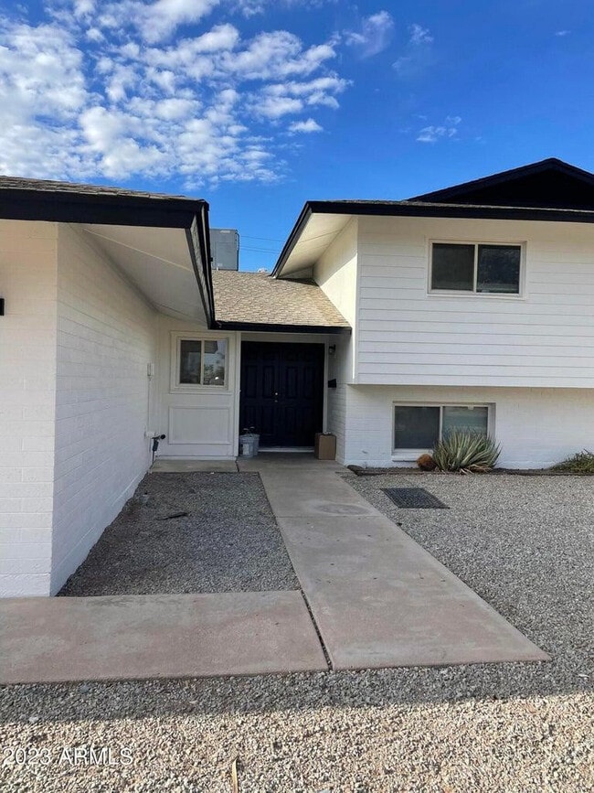 Photo - 1600 E Laguna Dr