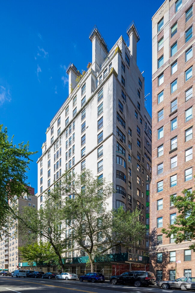 Photo - 120 East End Ave