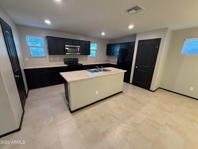 Photo - 16576 W Jenan Dr