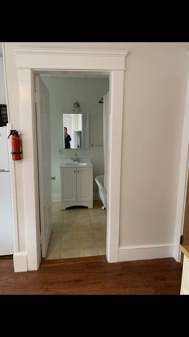 244 Bowen St Apartments Providence, RI