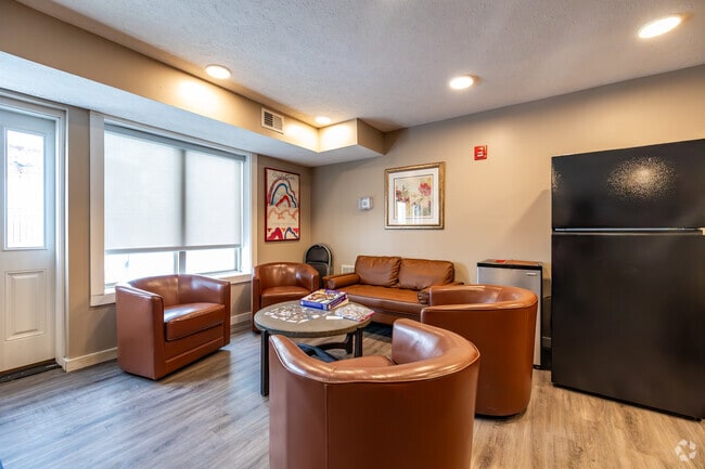 Community Room - Murdoch Heights Apartments