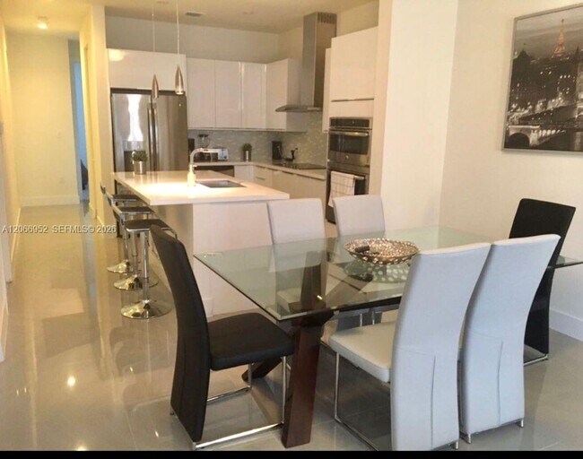 Photo - 10260 NW 63rd Terrace