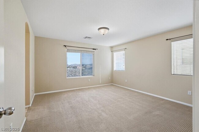 Photo - 8160 Royal Arches St