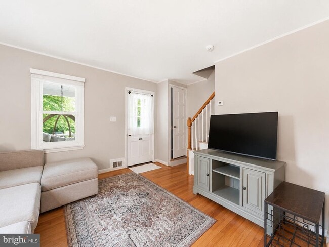 5935 Williamsburg Rd