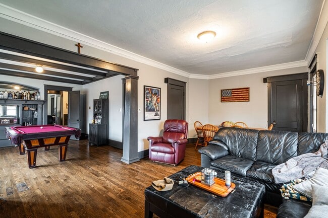 Photo - Kenwood flat across from UWM