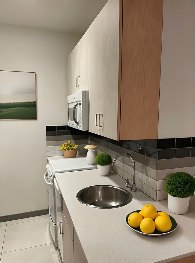 Photo - 144 Bowdoin St Unit 53