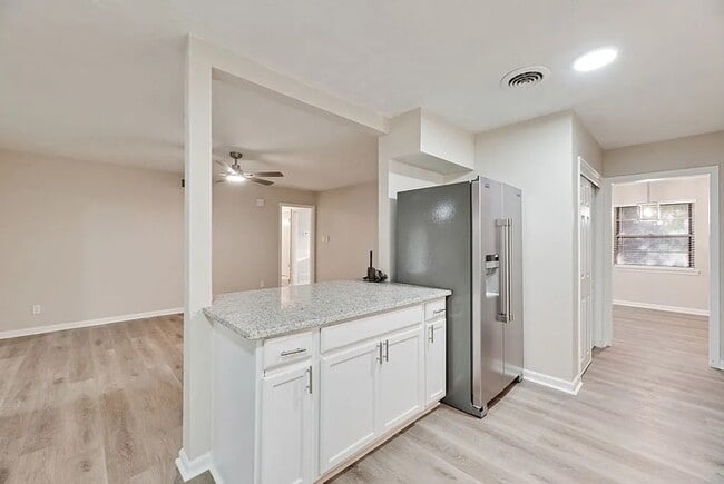 Photo - 5706 Rocky Ridge Rd