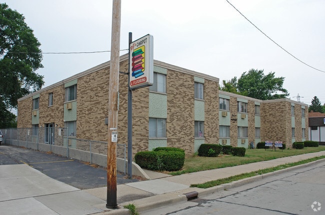 Building Photo - 1920 Lathrop Ave Rental