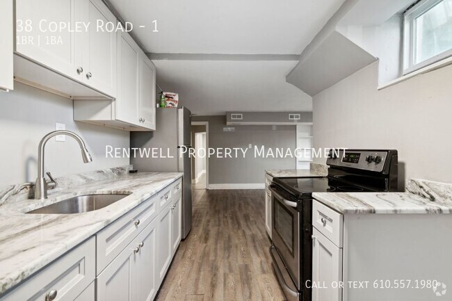 Building Photo - 38 Copley Rd Unit 1 Rental