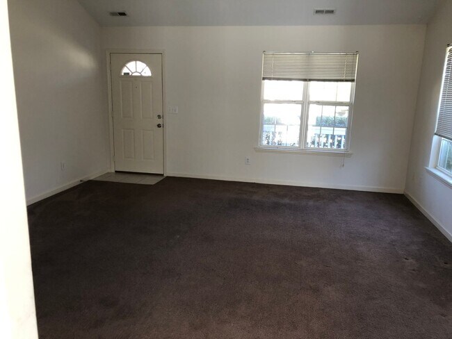 Photo - 4212 McClelland Dr