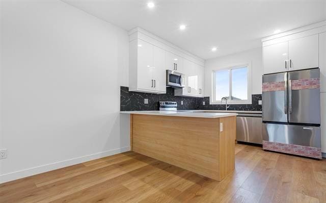 Photo - 3610-3642 AveMain