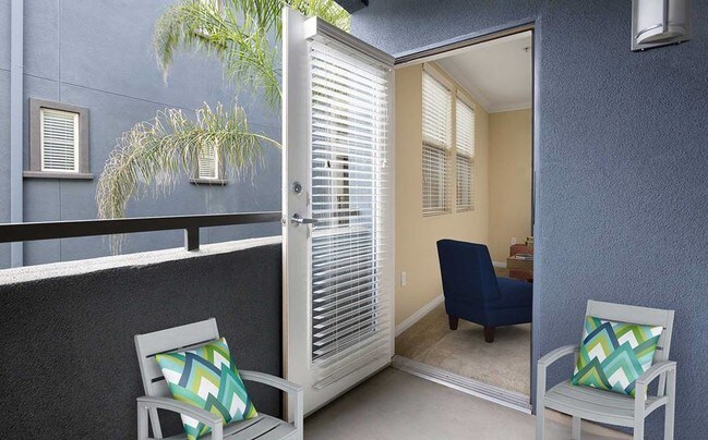 Avalon Encino Apartments For Rent in Encino, CA