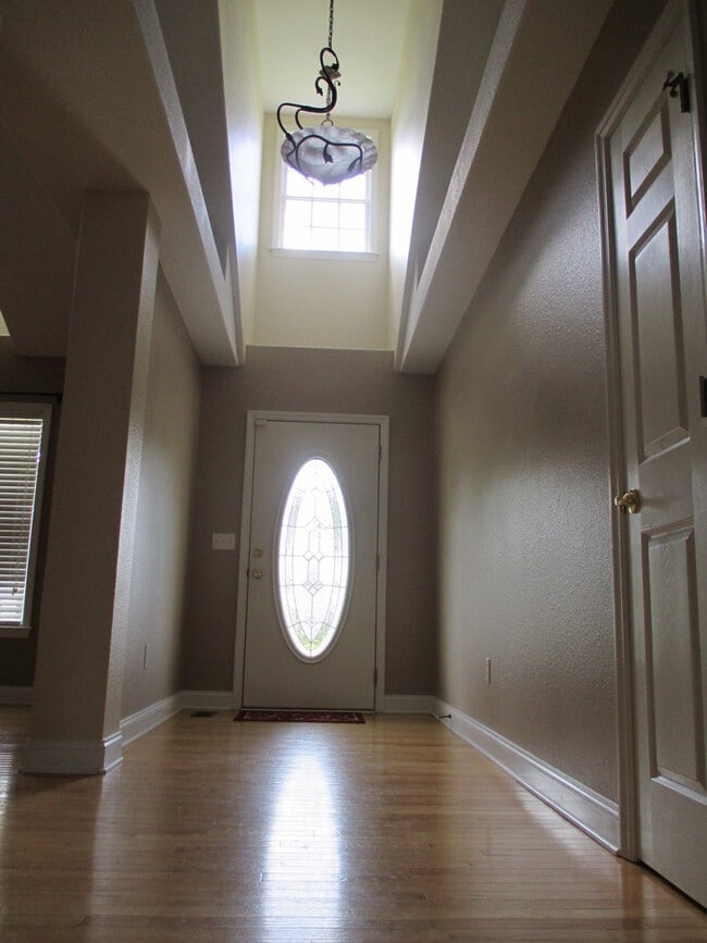 Photo - 101 Serenity Ct