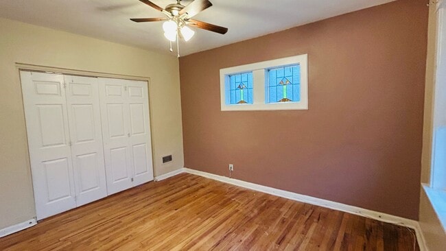 5225 Bancroft Ave Unit 2E