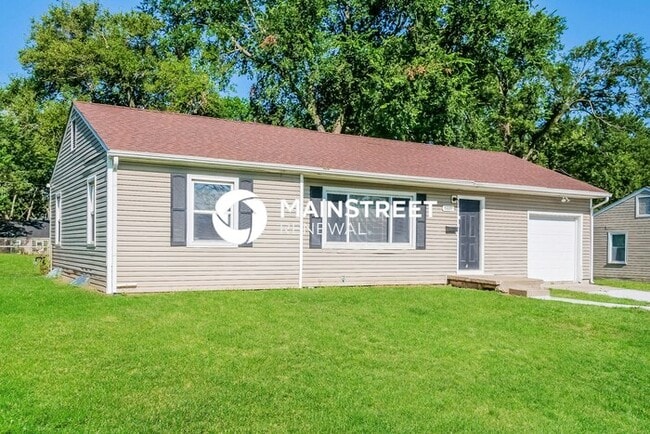 Photo - 3 Bedroom Pet-Friendly Home in Kansas City...