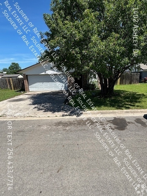 Building Photo - 1402 Ashley Dr Rental