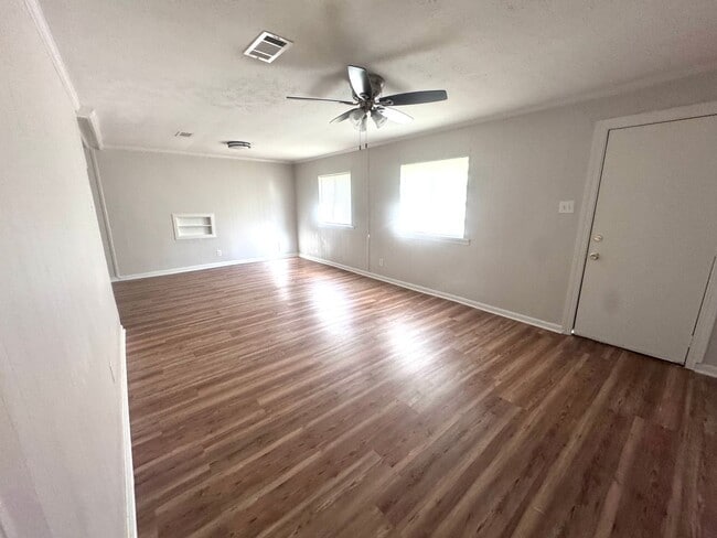 Photo - 3/1 for rent in Downtown Brandon 042!!