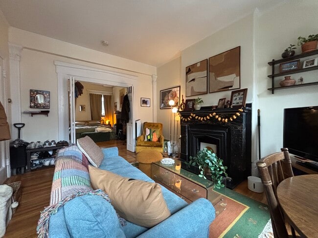 Photo - 69 Charles St Unit 1