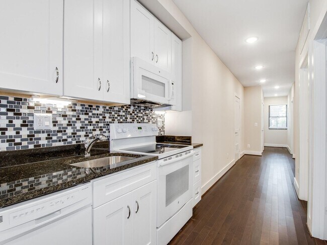 Photo - 1842 M St NE Unit #4