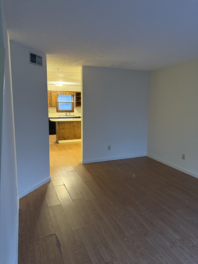 Photo - 1830 Woodland Ave Unit A