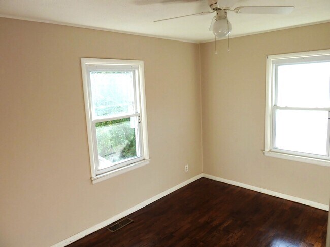 Photo - 1722 Nickerson Ave Casa