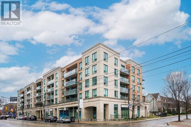 Photo - 1863 Queen St E Unité 406