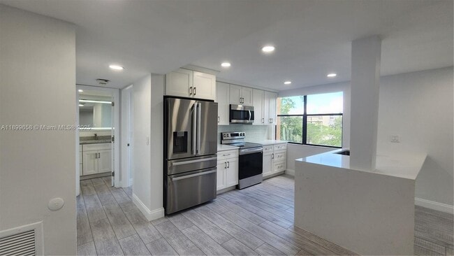 Photo - 750 Egret Cir Unit 6401