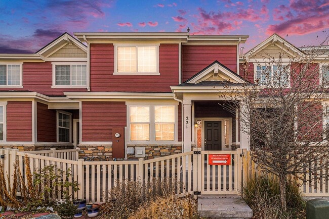 Photo - 221 Jackson Dr