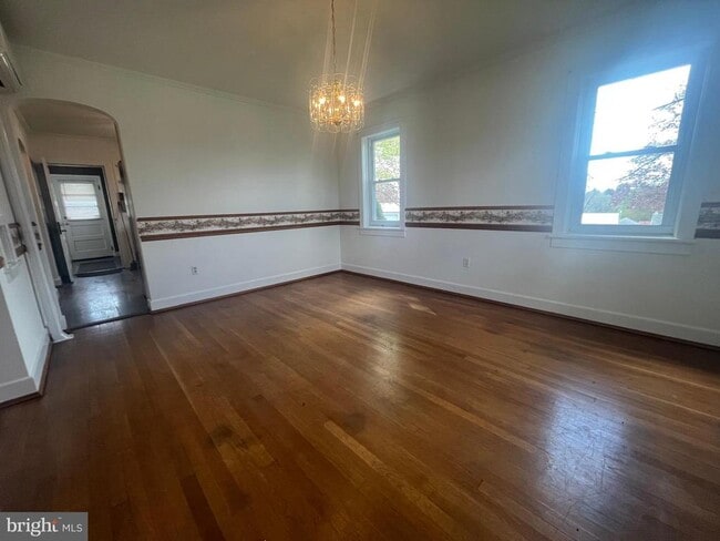 Photo - 10924 Buchanan Trail E