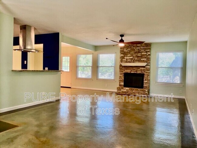 Photo - 9103 Comburg Dr