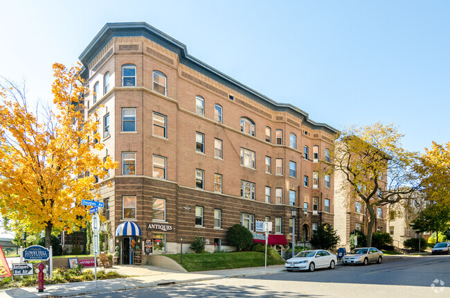 Building Photo - Lowry Hill Apartments