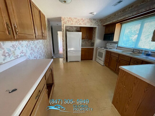 Photo - 3 Bedroom Home For Rent