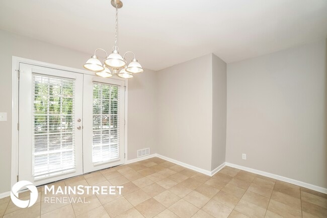 Photo - 3525 Oregon Trail