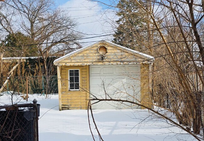 Photo - 19942 Norwood St