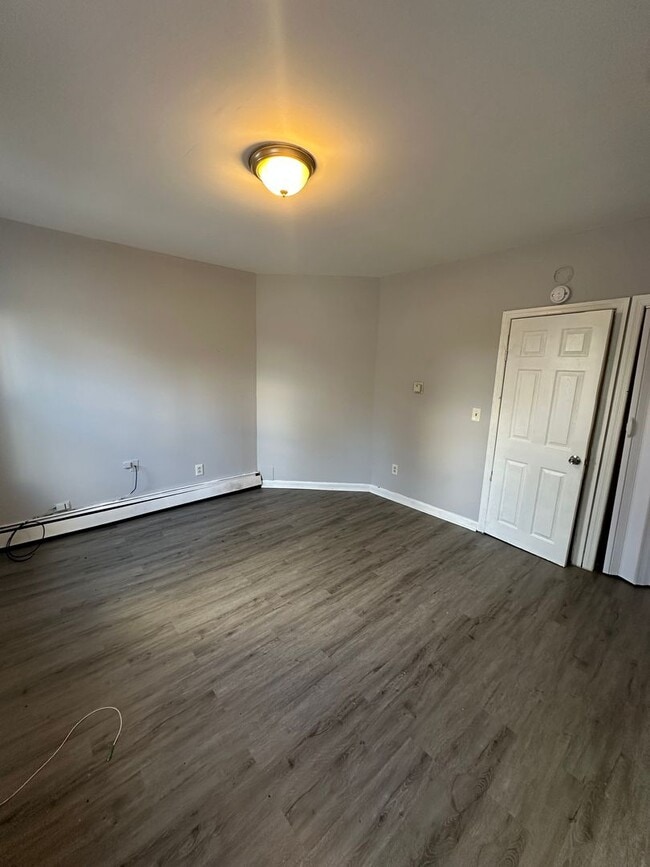 Photo - 35 N 10th St Unit B