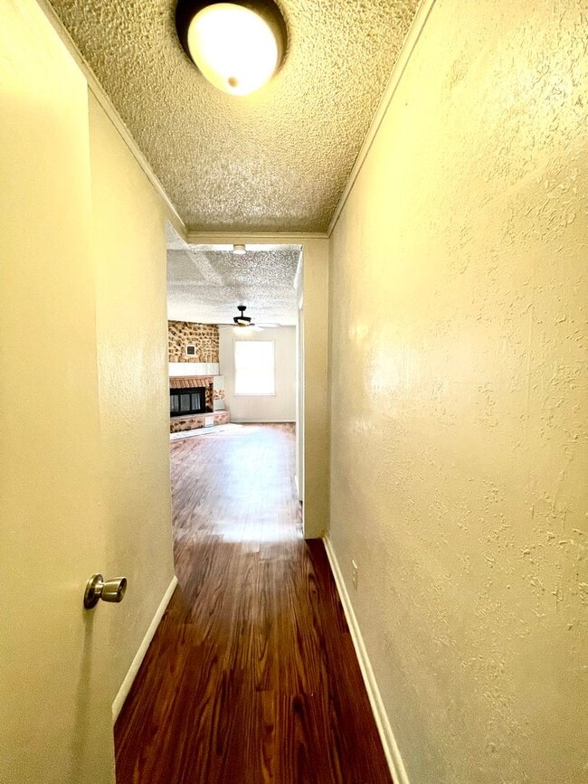 Photo - Charming West Tulsa 3 Bed 1.5 Bath House