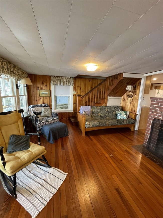 Building Photo - 65 Sebago Rd Rental