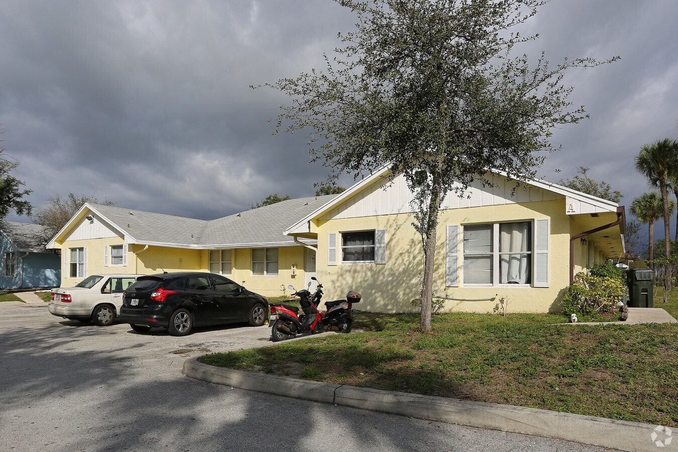 Community - Fall Ridge of Delray