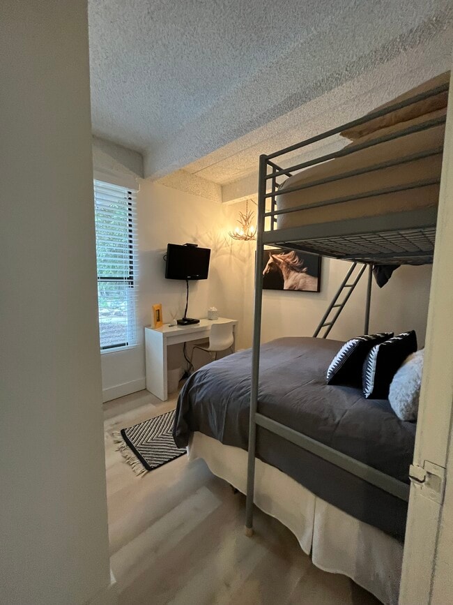 Photo - 222 Creekside Dr Unit 111b - Mod Lodge Frisco