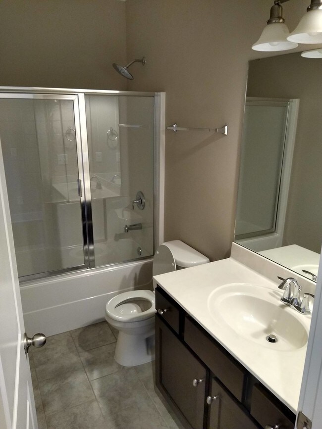 Photo - 4638 Robin Ln