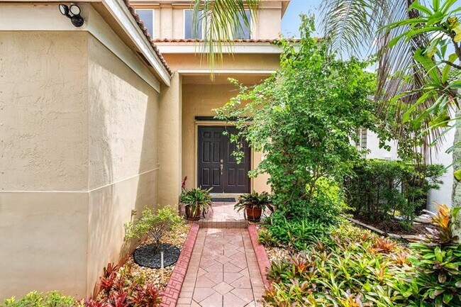 Photo - 1325 Camellia Cir