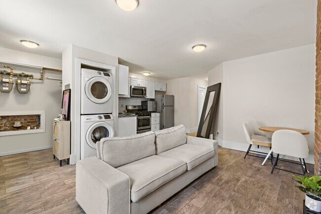 Building Photo - 80 Bowers St Unit 2 (Garden Level) Rental