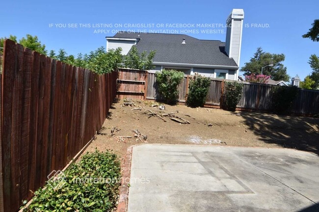 Photo - 2592 Clipper Ln