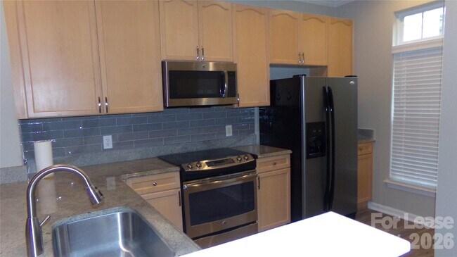 Photo - 274 Davidson Gateway Dr