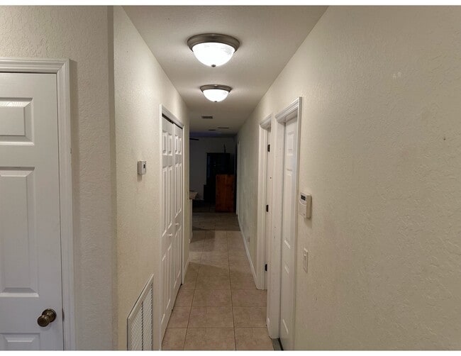 Photo - 221 Beech Way NW Unit House 221