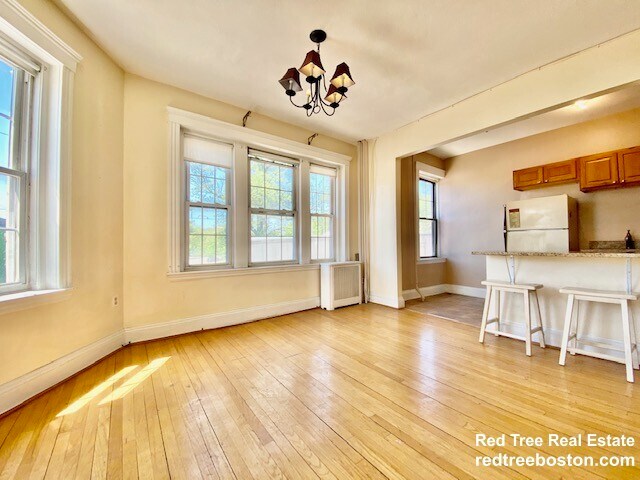 Photo - 374 Chestnut Hill Ave Unit 4