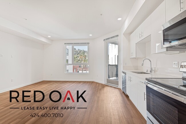 Photo - 1860 N Western Ave Unit 213